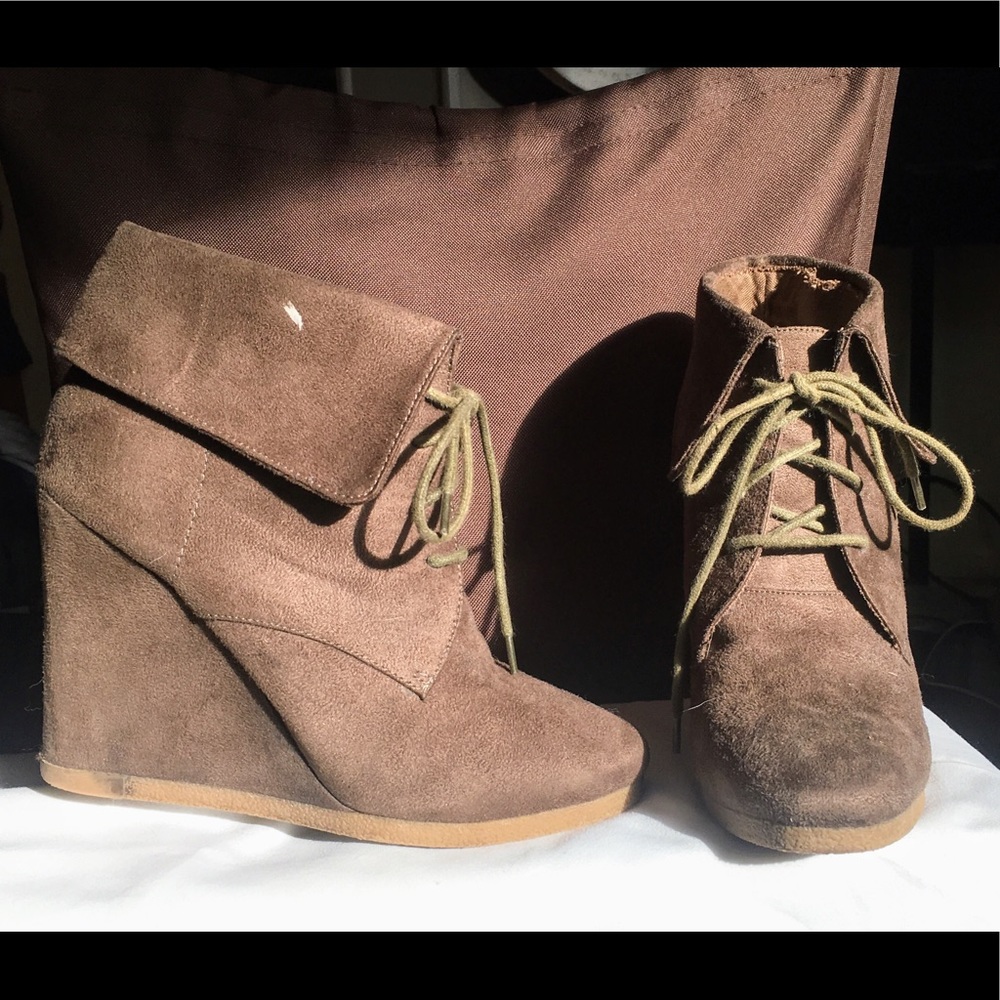 Wedged ankle booties, fit like an 8.5